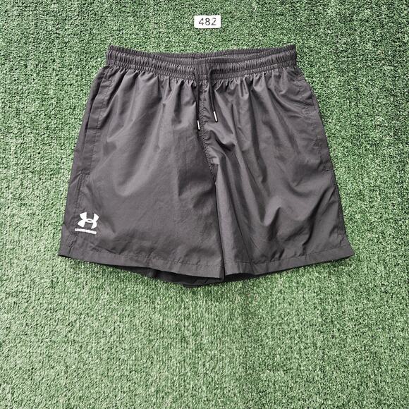 Men's Under Armour 1377191 UA Essential Mesh Lined Loose Fit Volley Shorts NEW - Picture 1 of 5